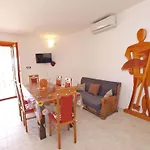 Apartamento By The Sea Pjescana Uvala - - 20800 Pula